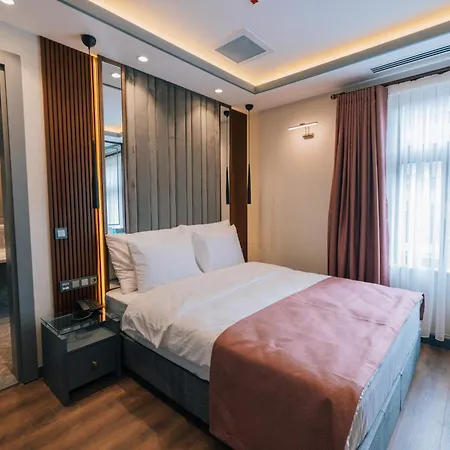 Hotel Ve Adakale *