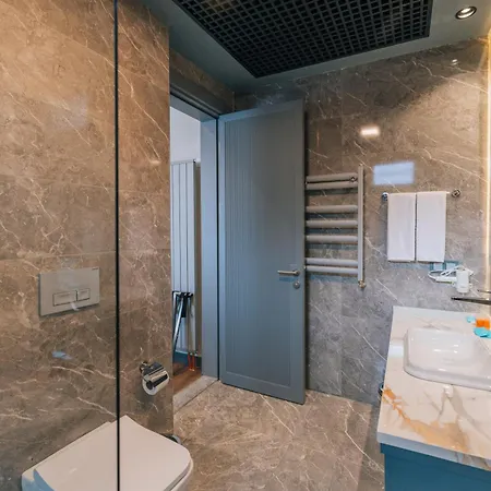 Ve Adakale Hotell *
